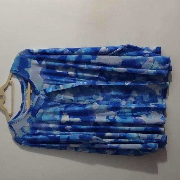 LOGO Layers by Lori Goldstein Watercolor Mesh Cardigan 2X - Picture 2 of 6